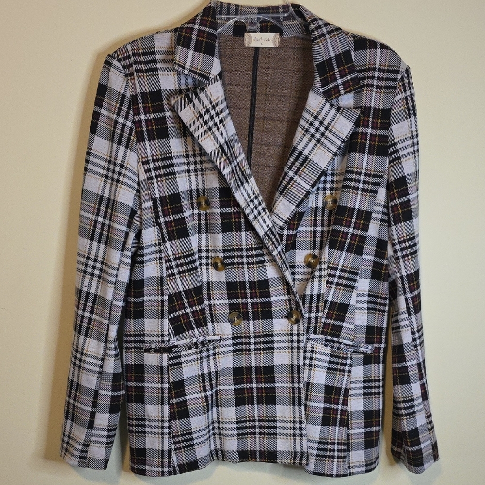 Altar'd State Black, Wine and White Plaid Blazer. Size Large! Adorable